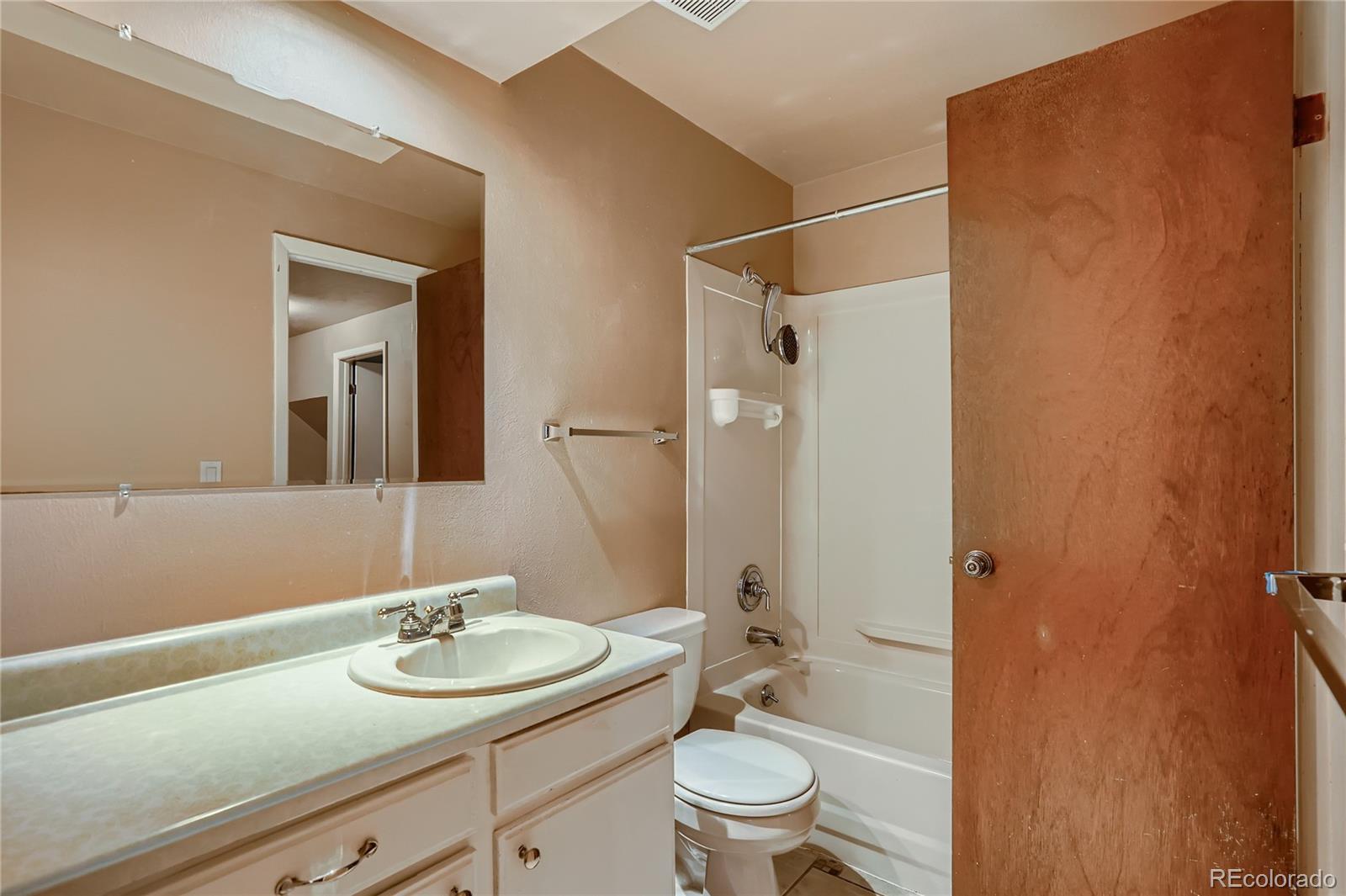 MLS Image #14 for 4826 e hinsdale place,centennial, Colorado