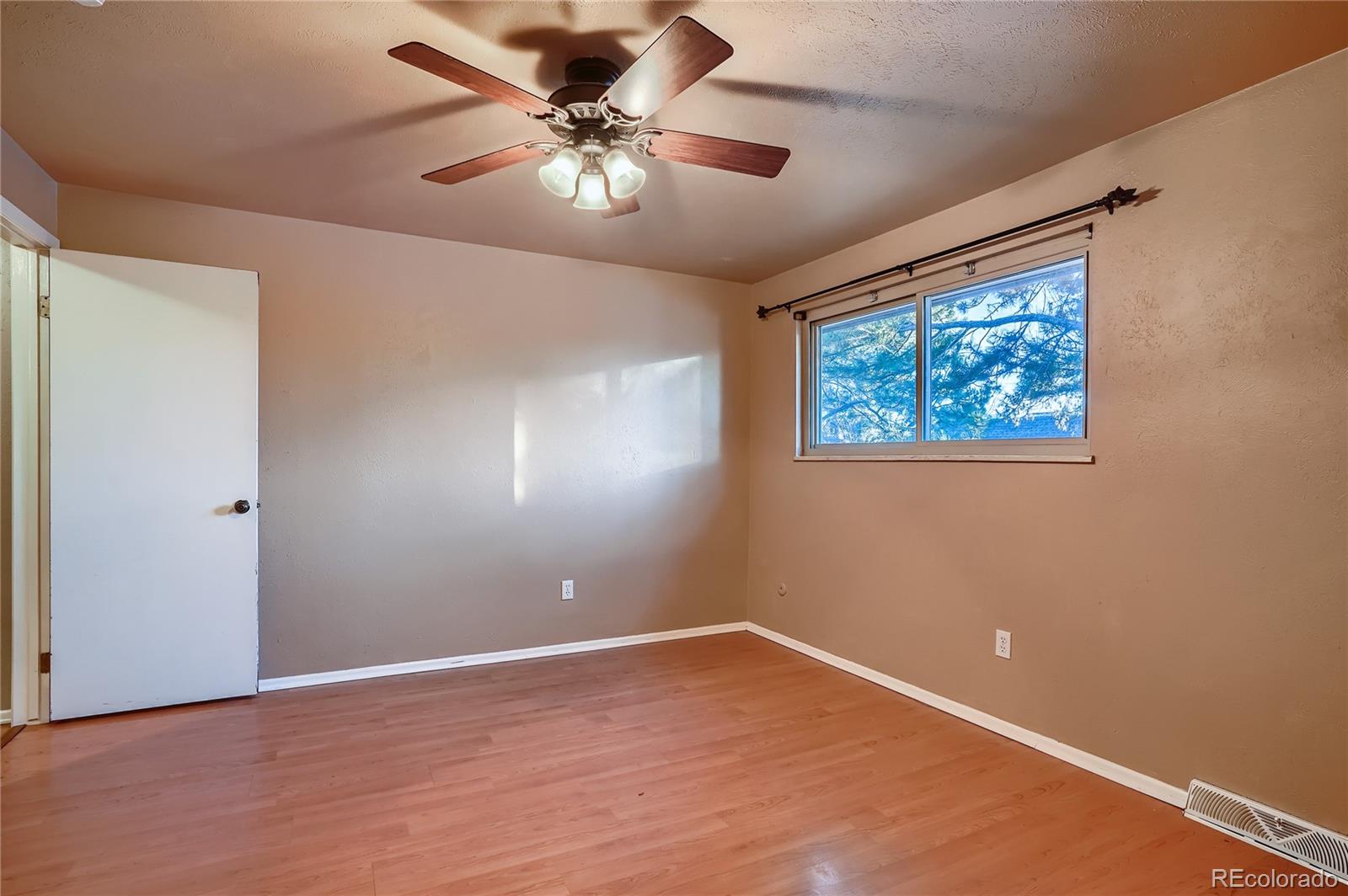 MLS Image #16 for 4826 e hinsdale place,centennial, Colorado