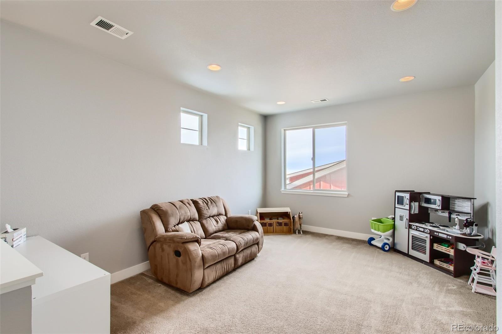 MLS Image #16 for 17630 w 94th drive,arvada, Colorado