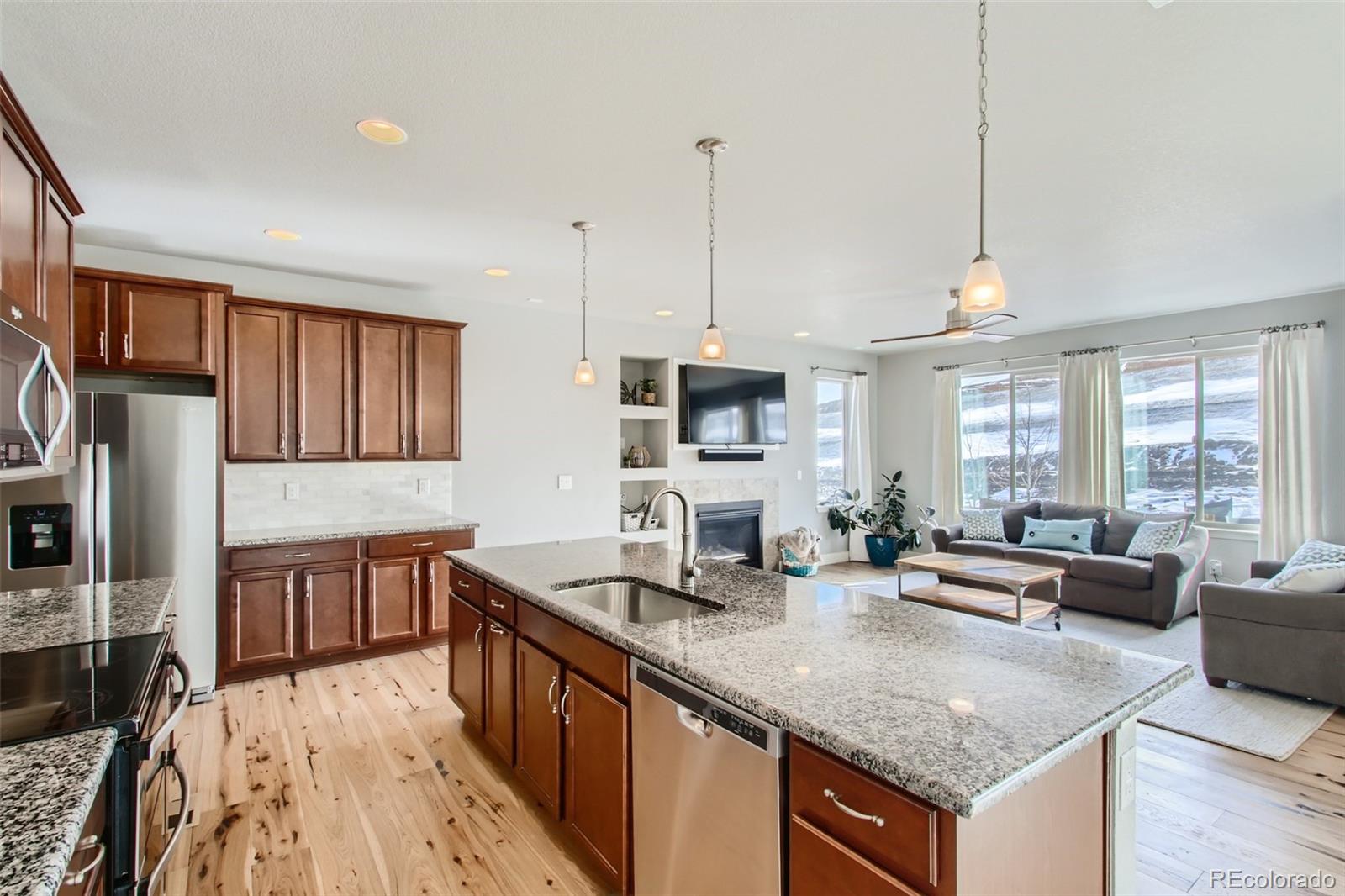 MLS Image #7 for 17630 w 94th drive,arvada, Colorado