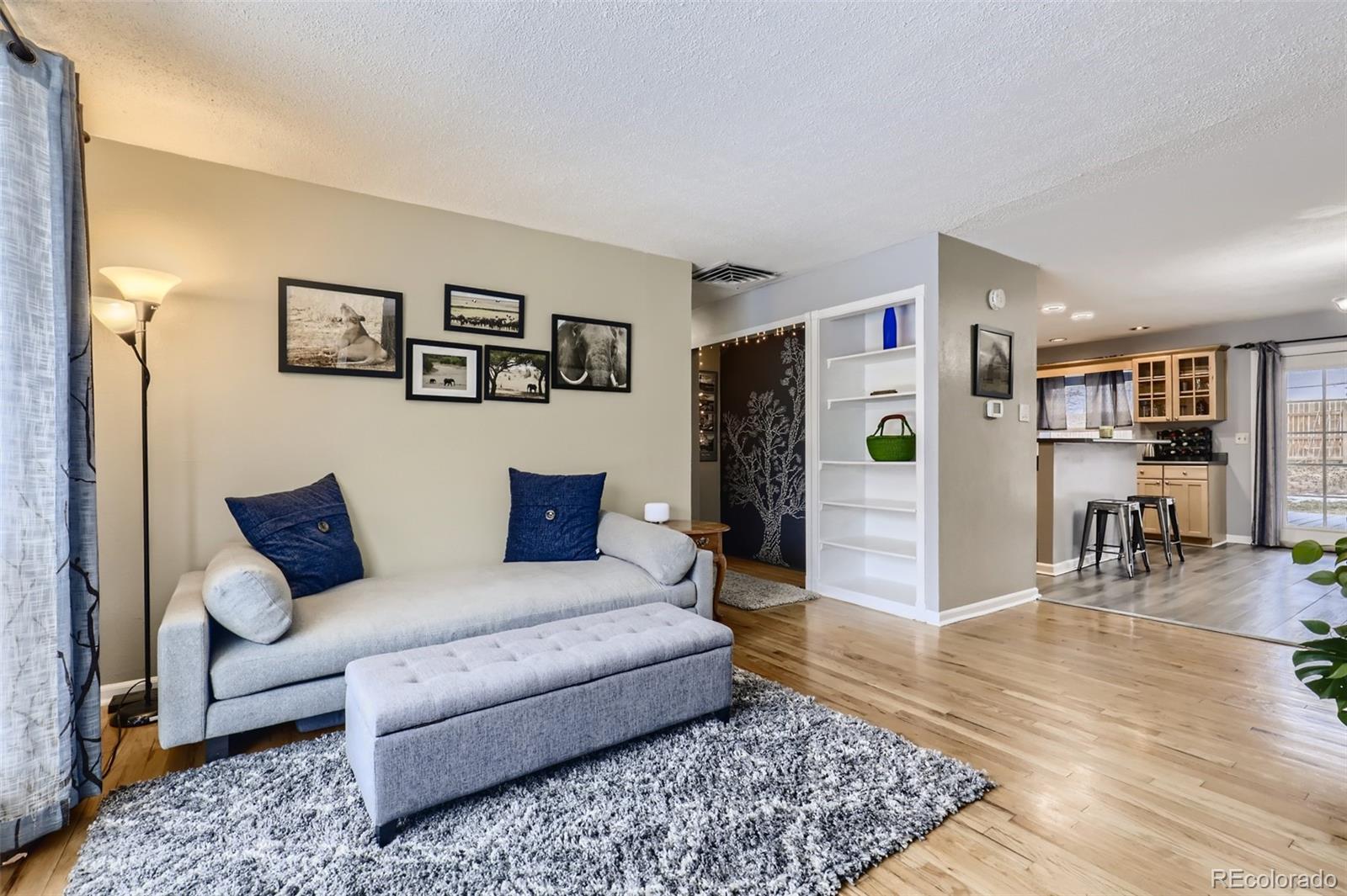 MLS Image #6 for 1420 s hudson street,denver, Colorado