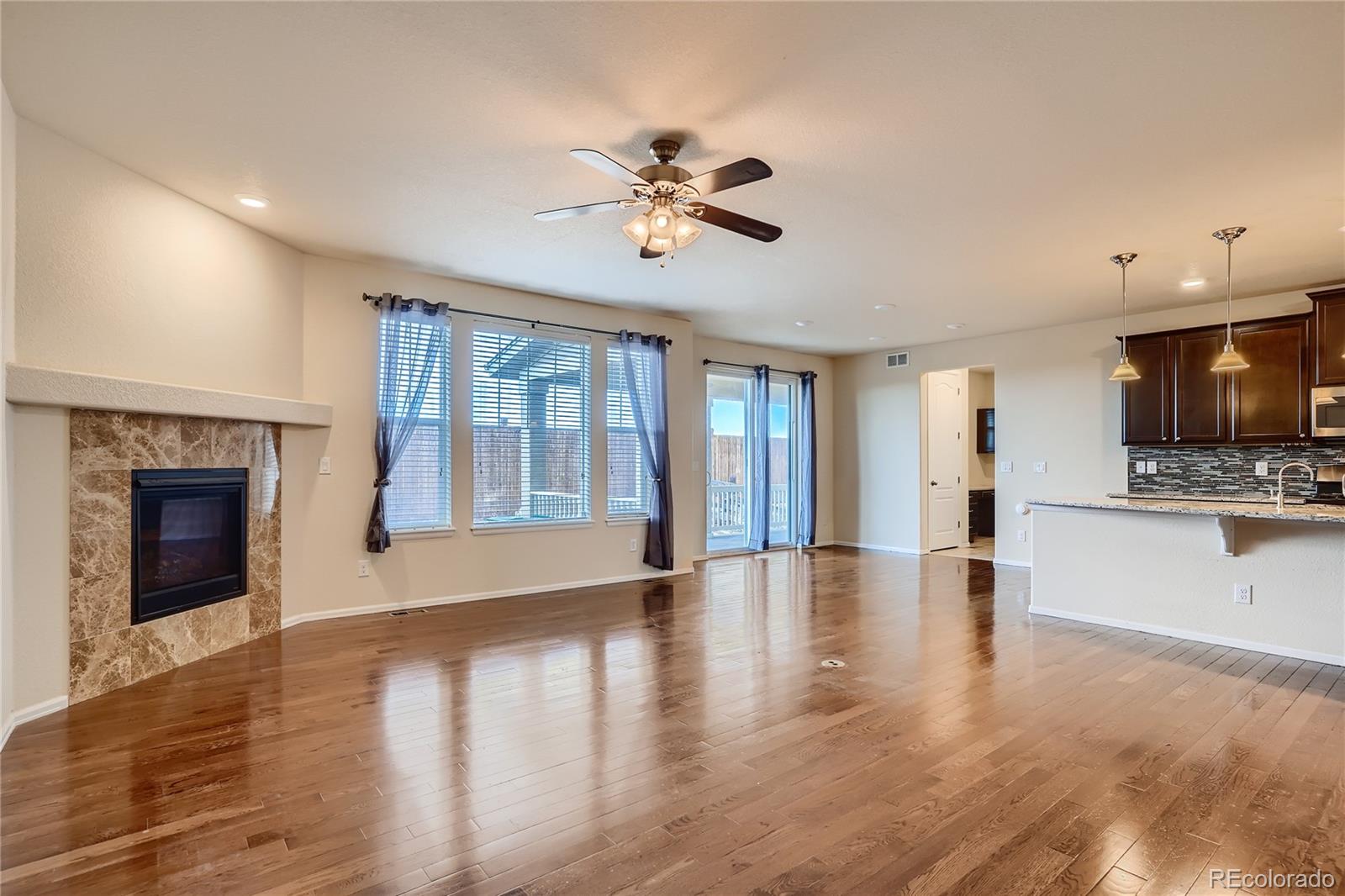MLS Image #4 for 4934 s wenatchee circle,aurora, Colorado