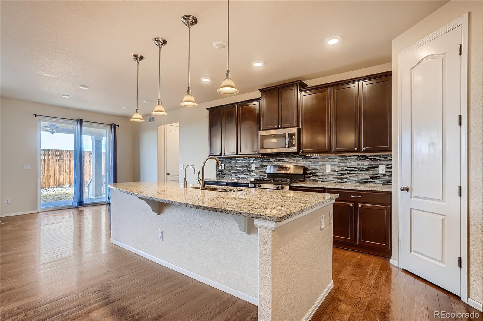 MLS Image #6 for 4934 s wenatchee circle,aurora, Colorado
