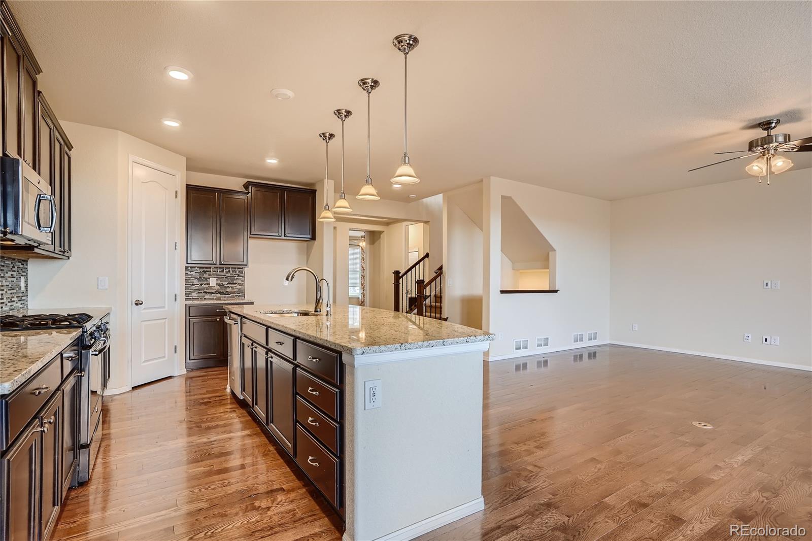 MLS Image #7 for 4934 s wenatchee circle,aurora, Colorado