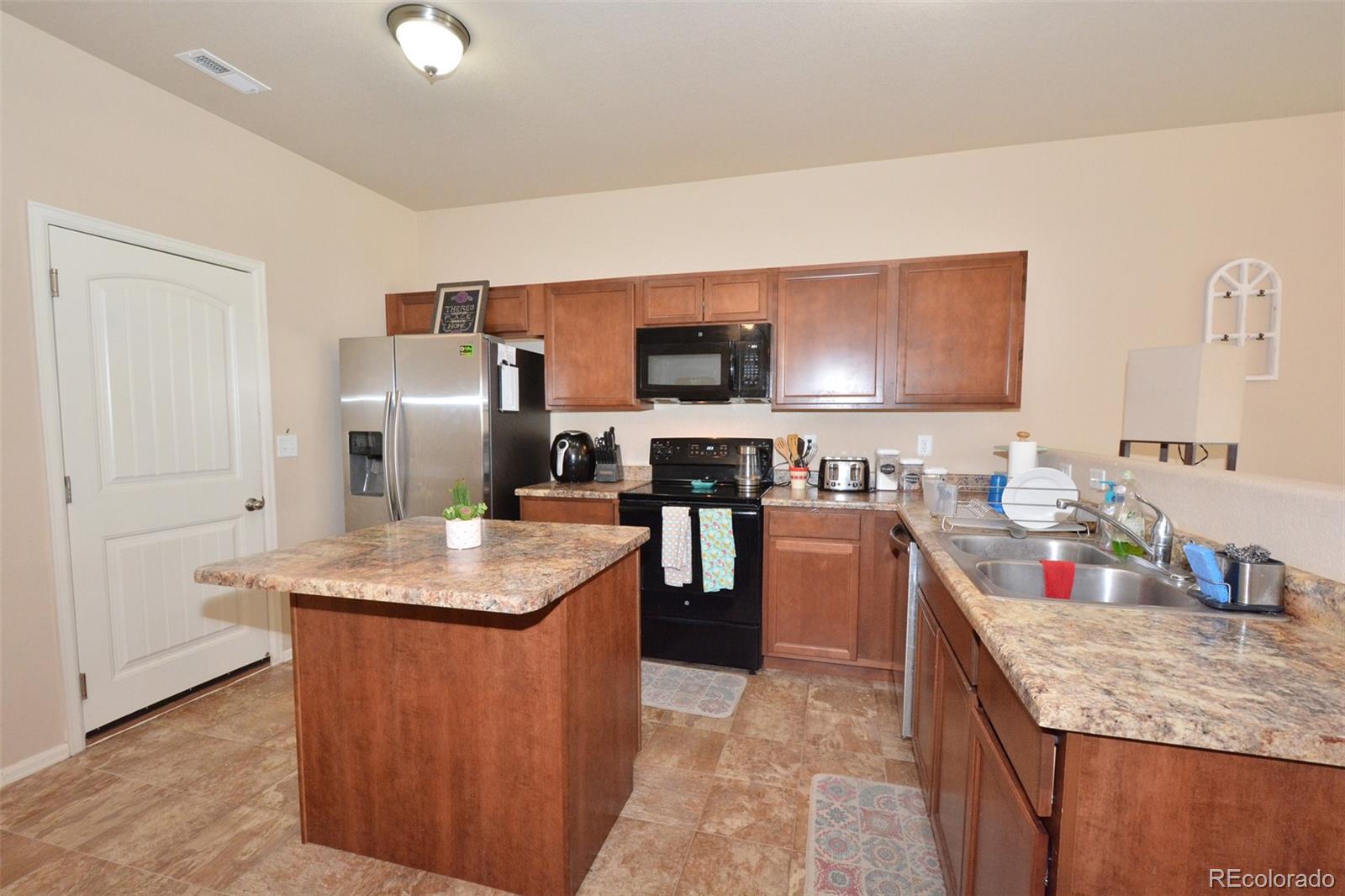 MLS Image #10 for 1852  final view alley,colorado springs, Colorado