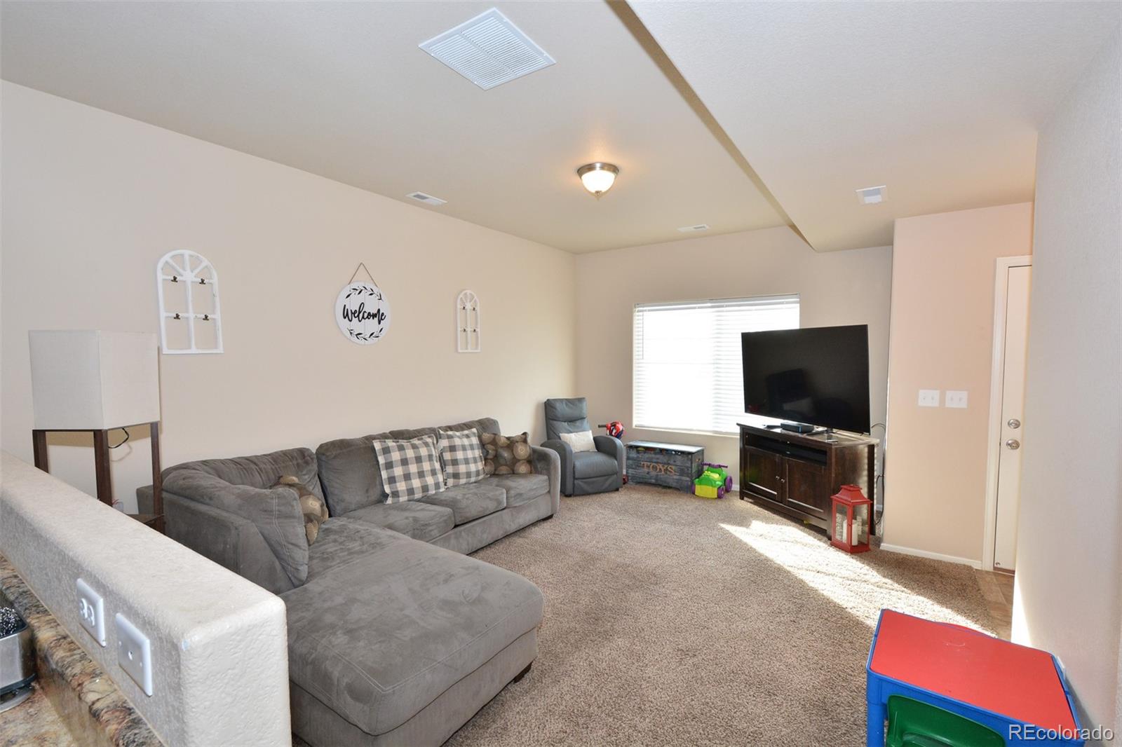 MLS Image #8 for 1852  final view alley,colorado springs, Colorado