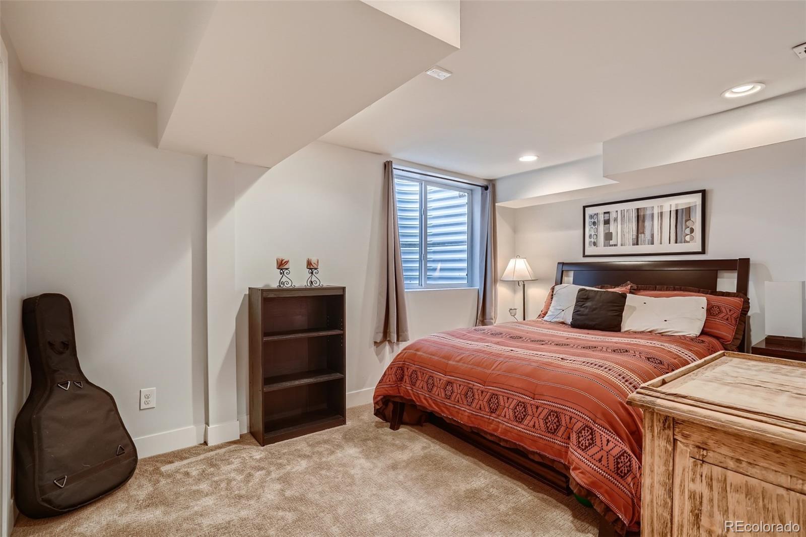 MLS Image #21 for 1581 s leyden street,denver, Colorado