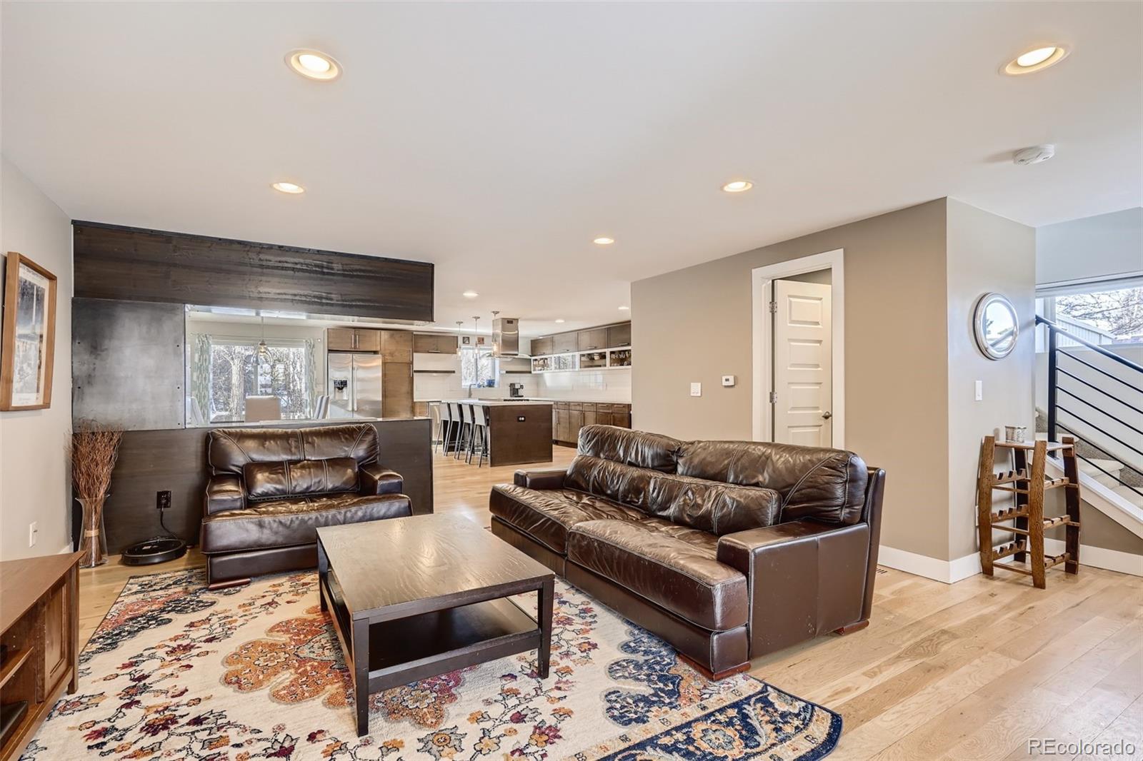 MLS Image #6 for 1581 s leyden street,denver, Colorado
