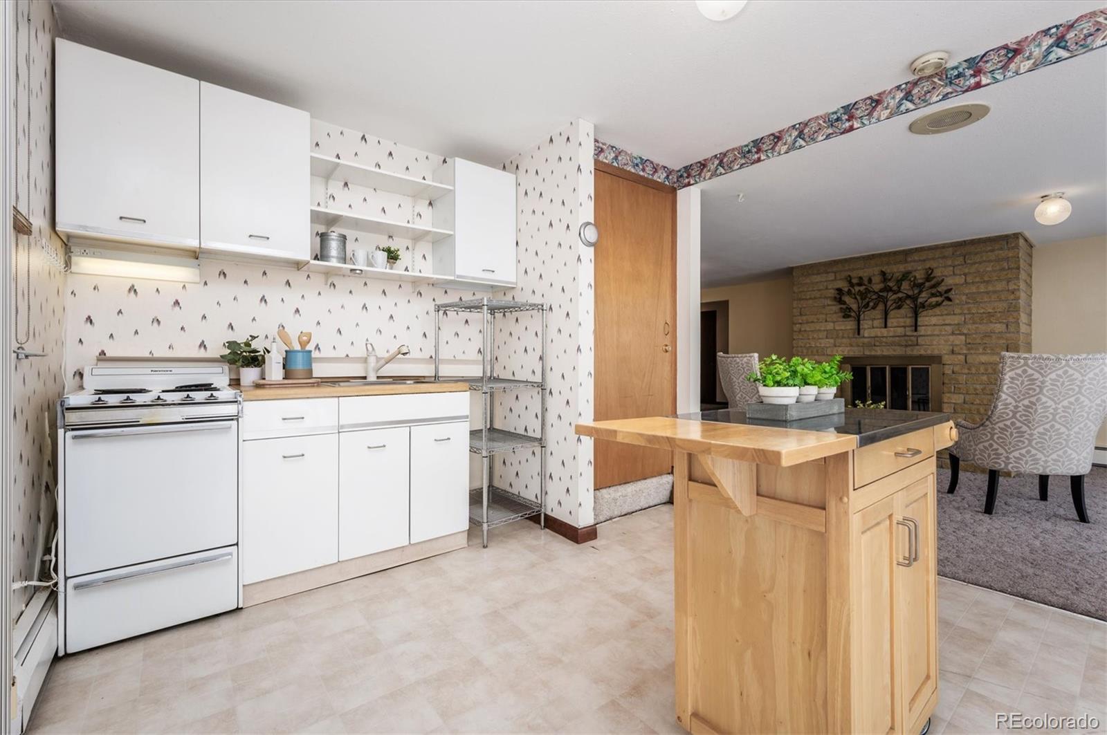 MLS Image #19 for 14825 w 58th place,golden, Colorado