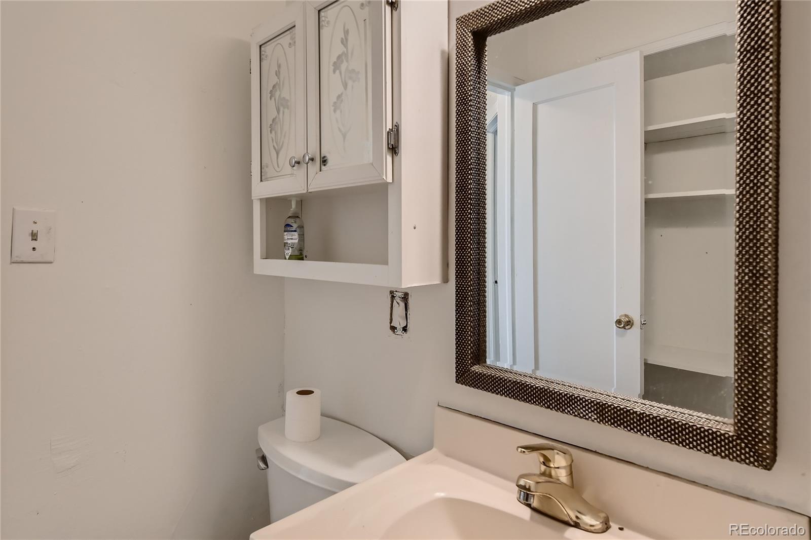 MLS Image #16 for 1170  galena street,aurora, Colorado
