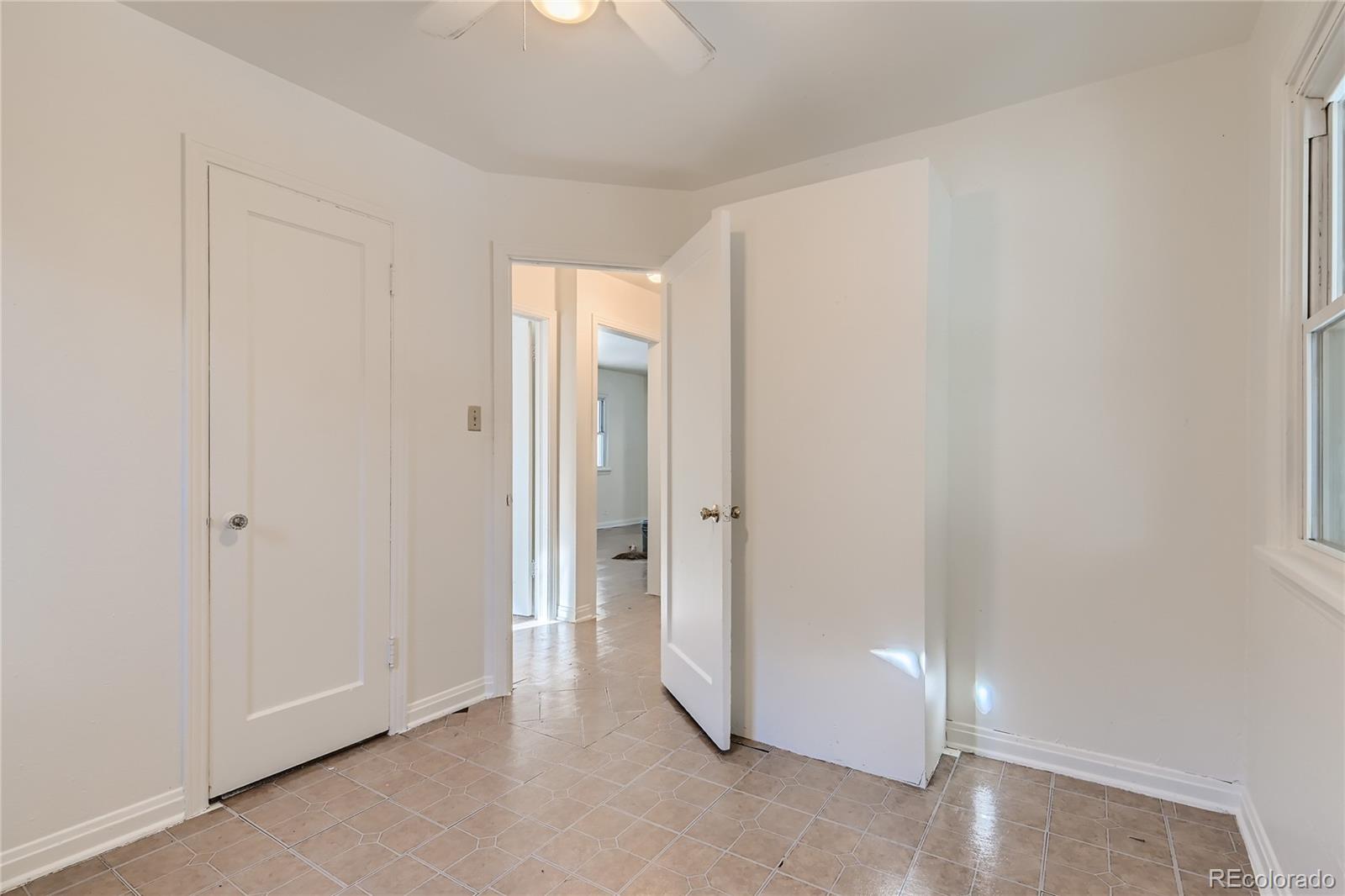 MLS Image #18 for 1170  galena street,aurora, Colorado