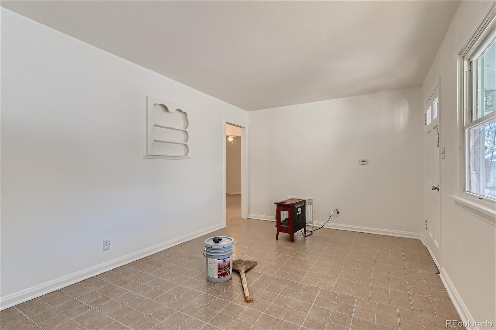 MLS Image #4 for 1170  galena street,aurora, Colorado