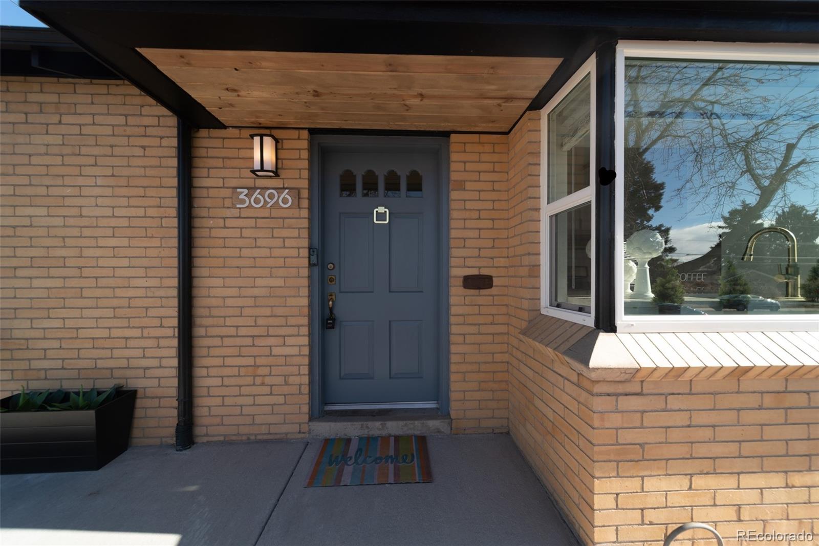 CMA Image for 3696  Magnolia Street,Denver, Colorado