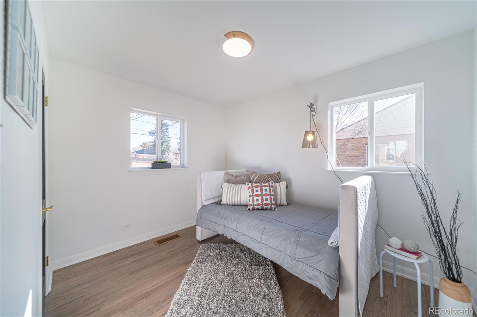 MLS Image #15 for 3696  magnolia street,denver, Colorado