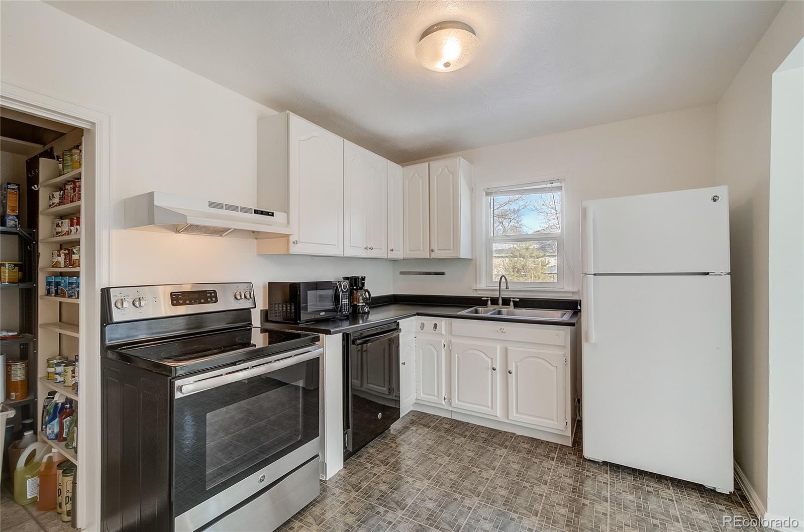 MLS Image #10 for 1555  rosemary street,denver, Colorado