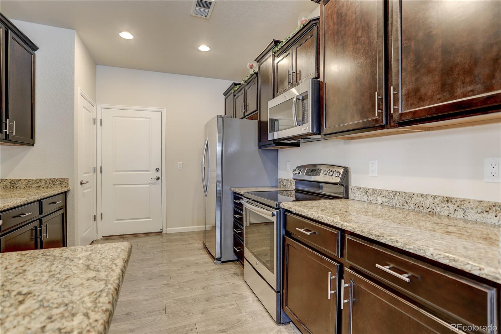 MLS Image #14 for 12794  leyden street,thornton, Colorado