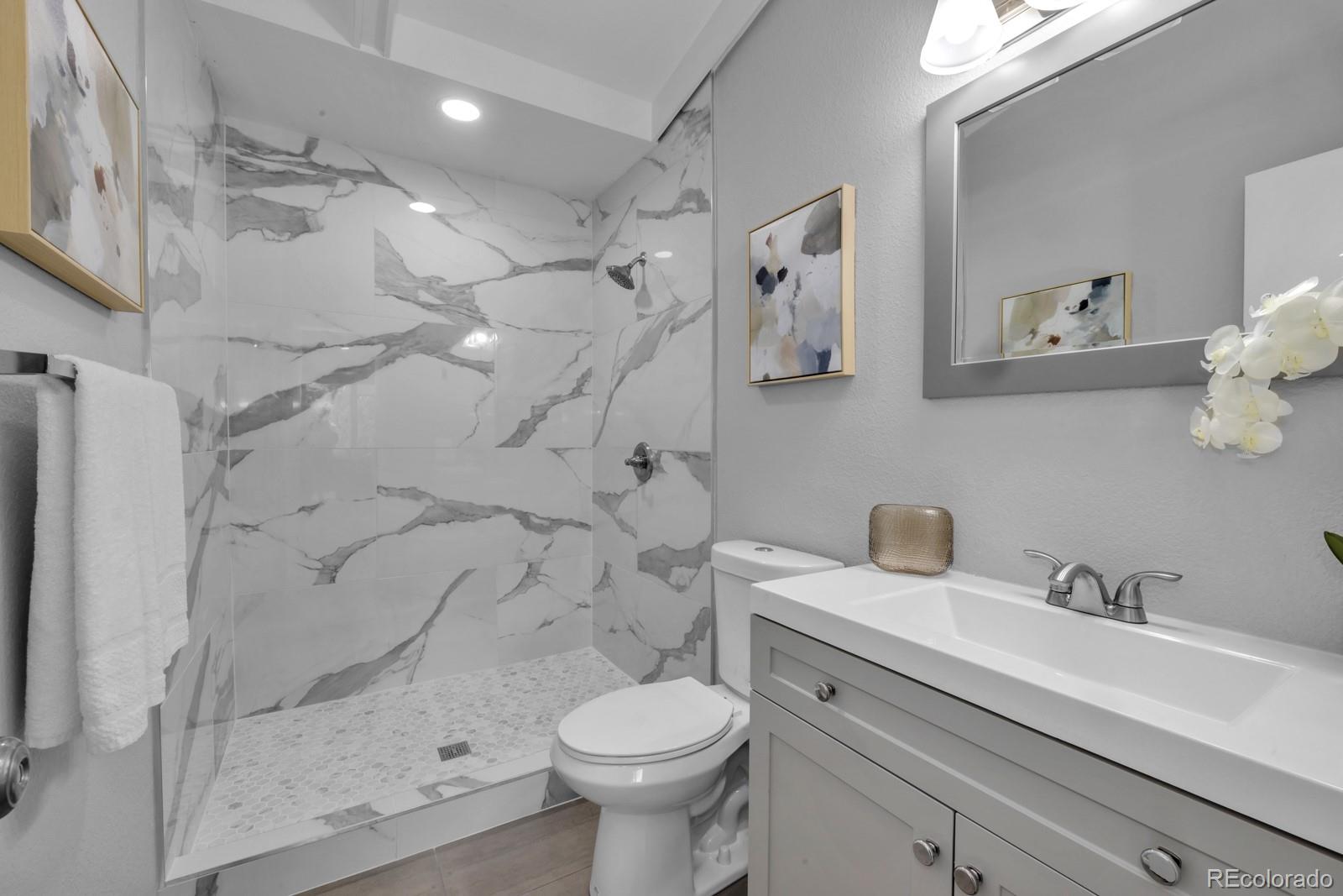 MLS Image #20 for 3334 w layton avenue,englewood, Colorado