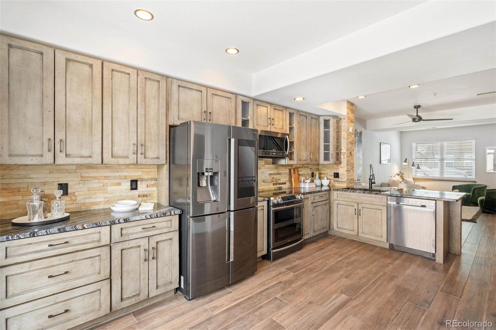 MLS Image #12 for 14901 e gill avenue,aurora, Colorado