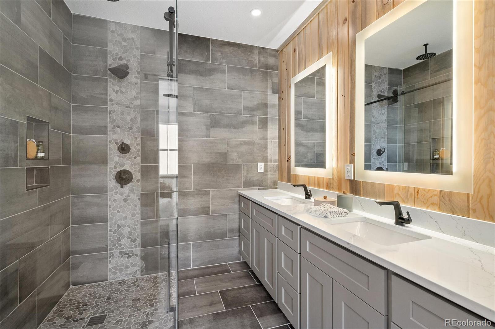 MLS Image #21 for 14901 e gill avenue,aurora, Colorado