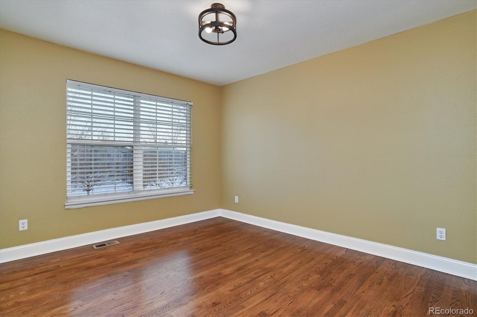 MLS Image #25 for 8051 e bayaud avenue,denver, Colorado