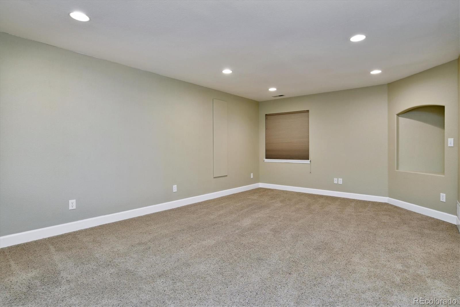 MLS Image #28 for 8051 e bayaud avenue,denver, Colorado