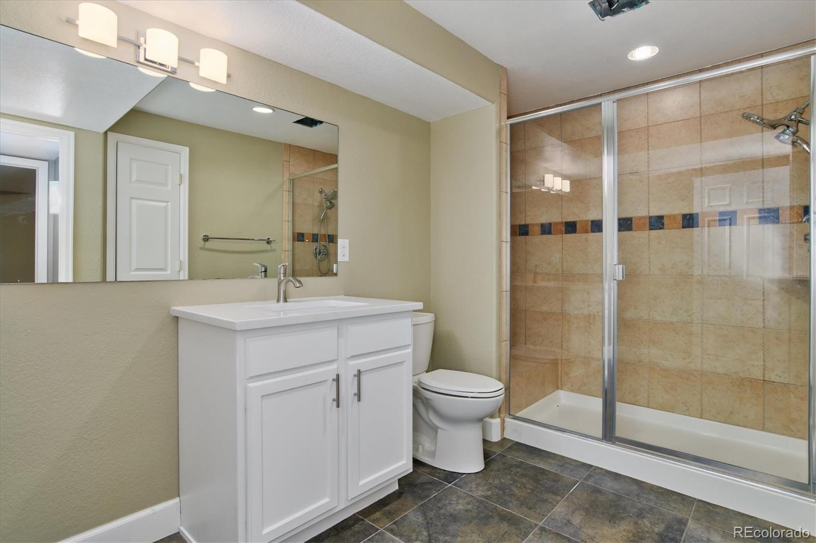 MLS Image #30 for 8051 e bayaud avenue,denver, Colorado