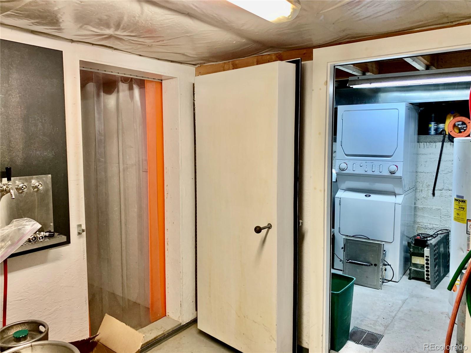 MLS Image #15 for 1561 s acoma street,denver, Colorado