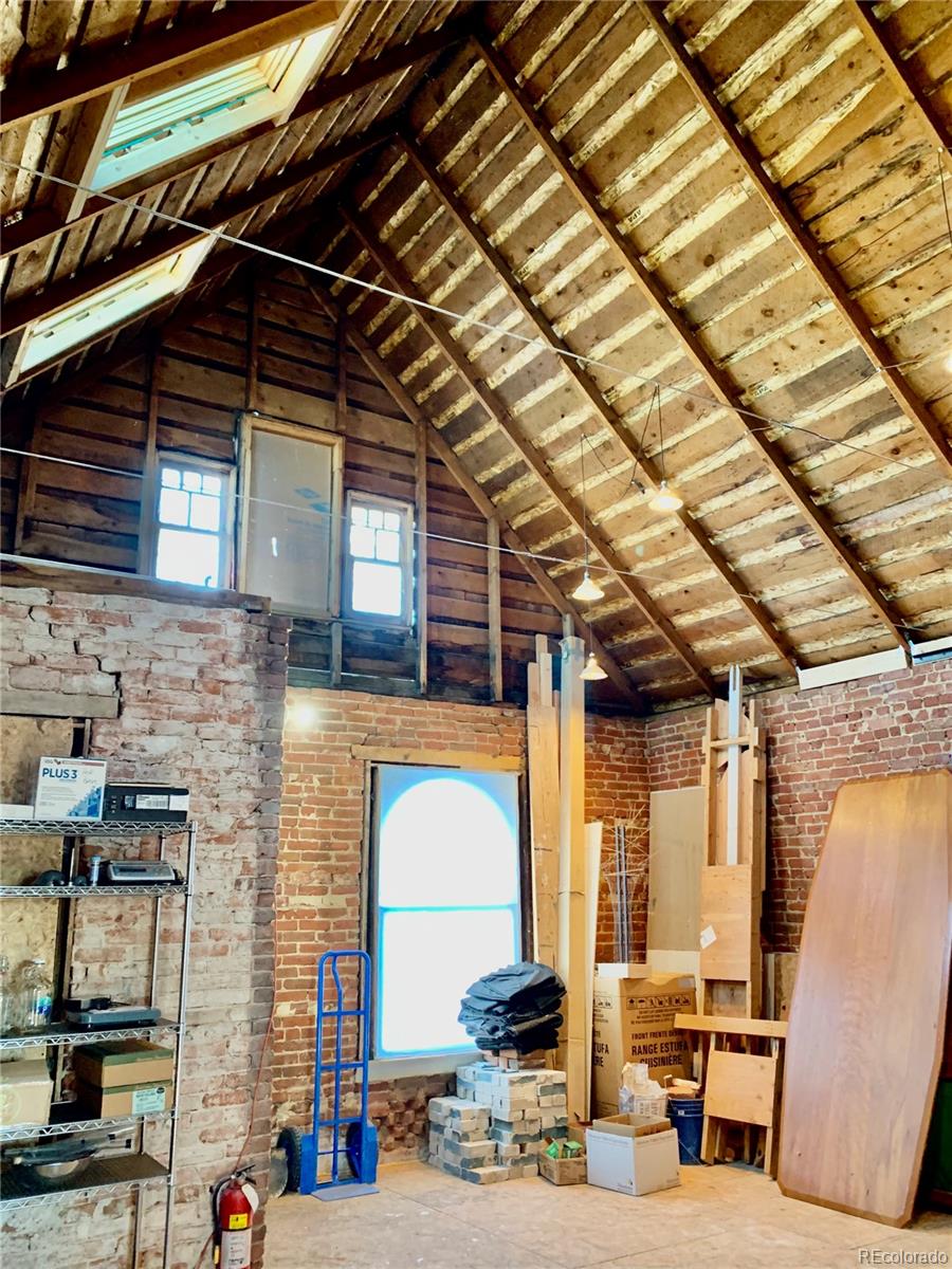 MLS Image #2 for 1561 s acoma street,denver, Colorado