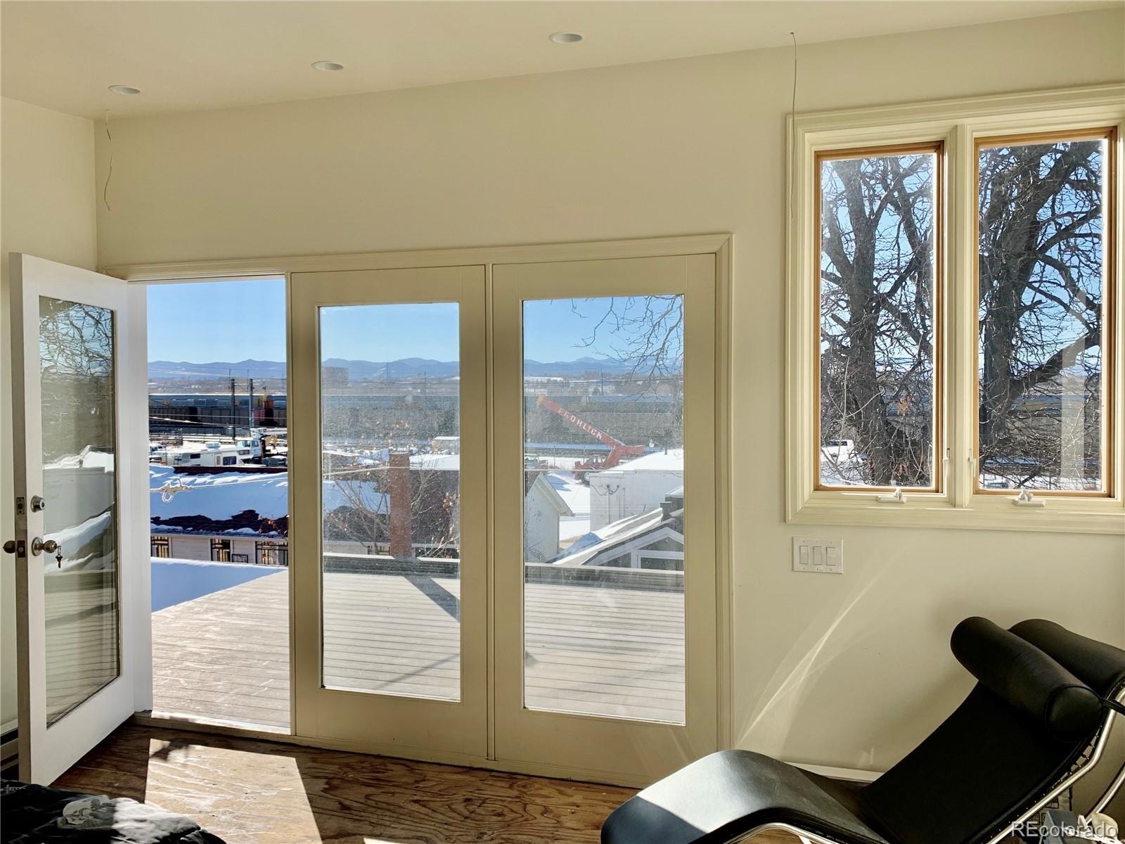 MLS Image #26 for 1561 s acoma street,denver, Colorado