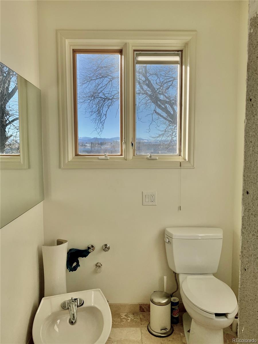 MLS Image #28 for 1561 s acoma street,denver, Colorado