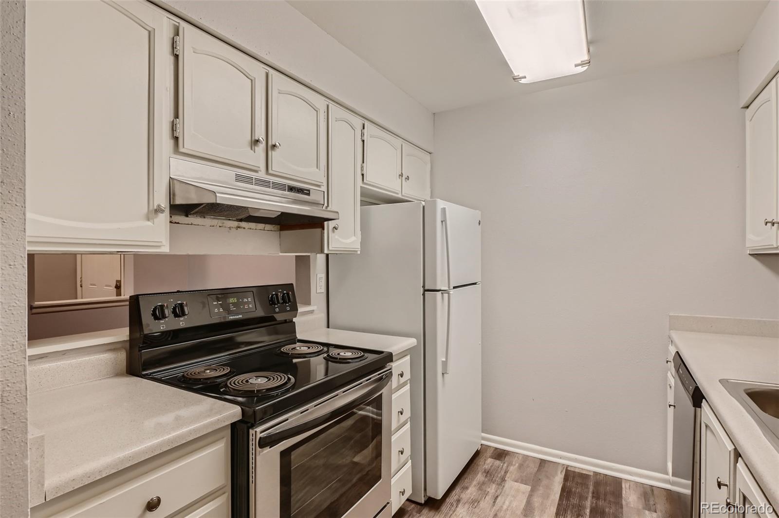 MLS Image #4 for 14499 e 1st drive,aurora, Colorado