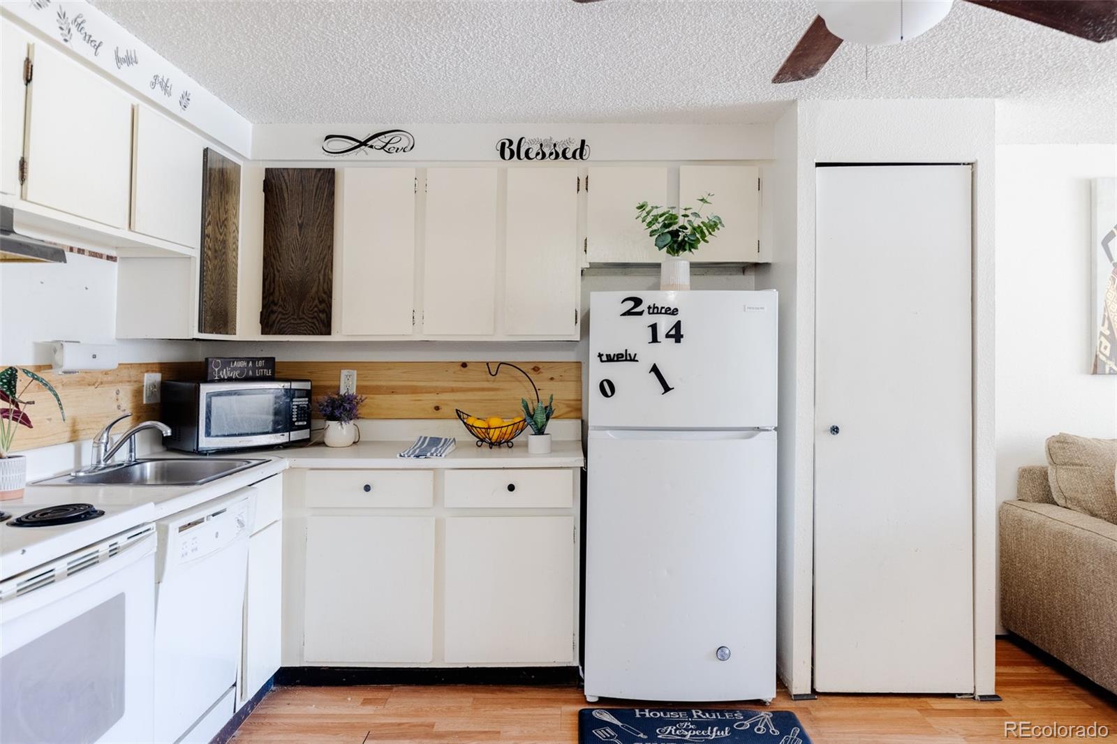MLS Image #8 for 8828 e florida avenue,denver, Colorado