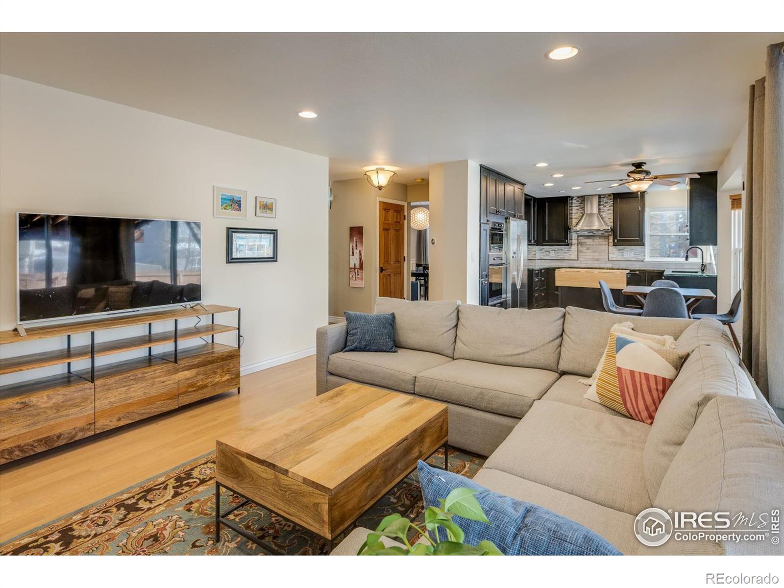 MLS Image #7 for 1607  emerald street,broomfield, Colorado