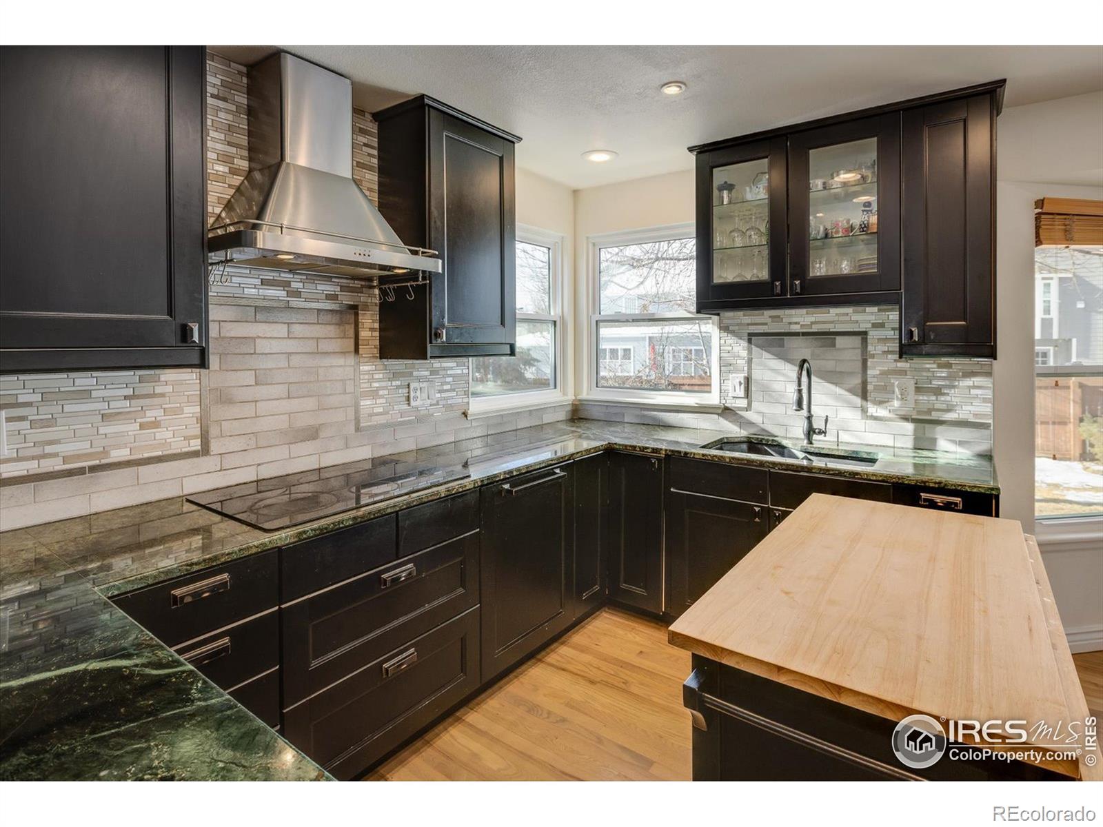 MLS Image #9 for 1607  emerald street,broomfield, Colorado