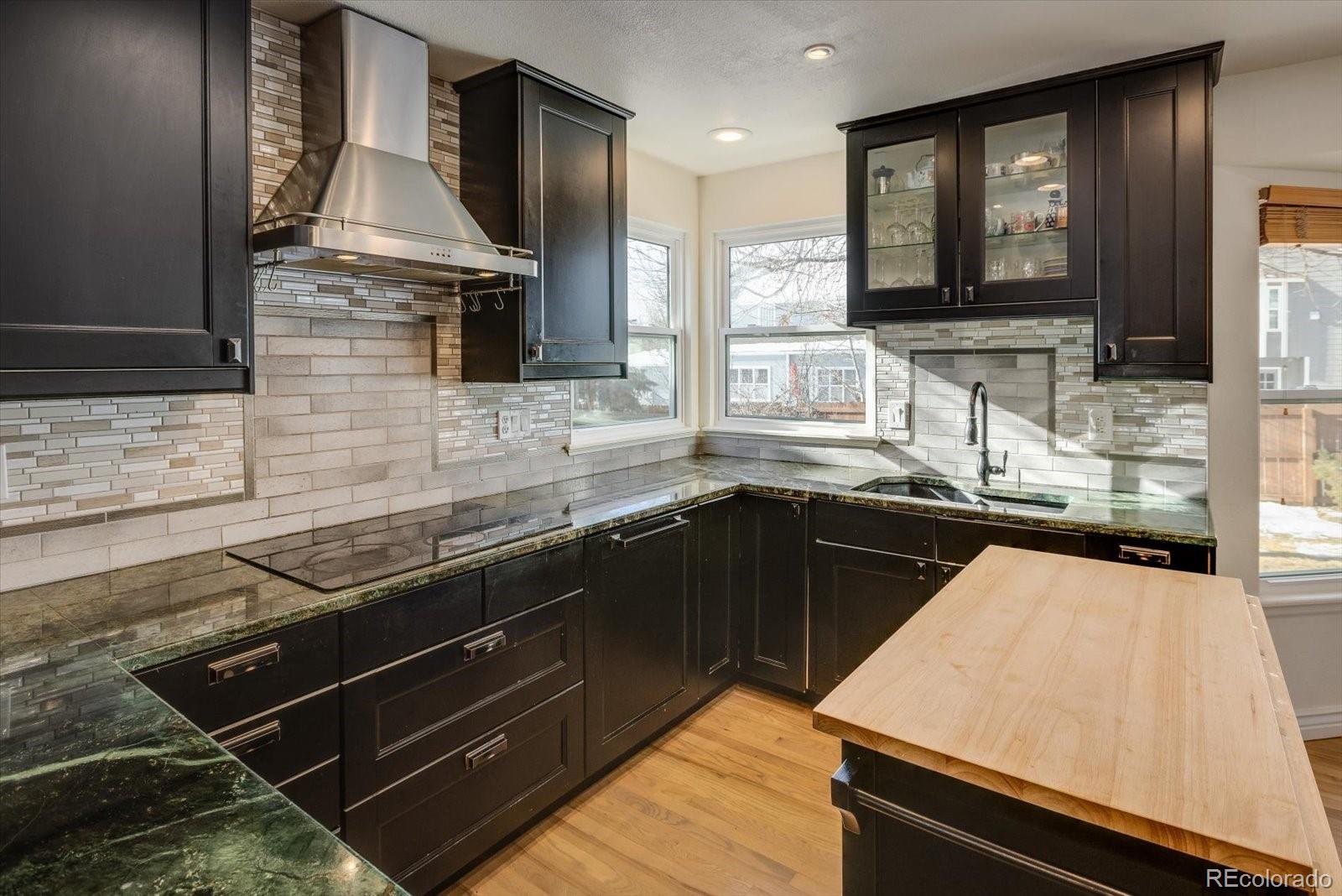MLS Image #9 for 1607  emerald street,broomfield, Colorado