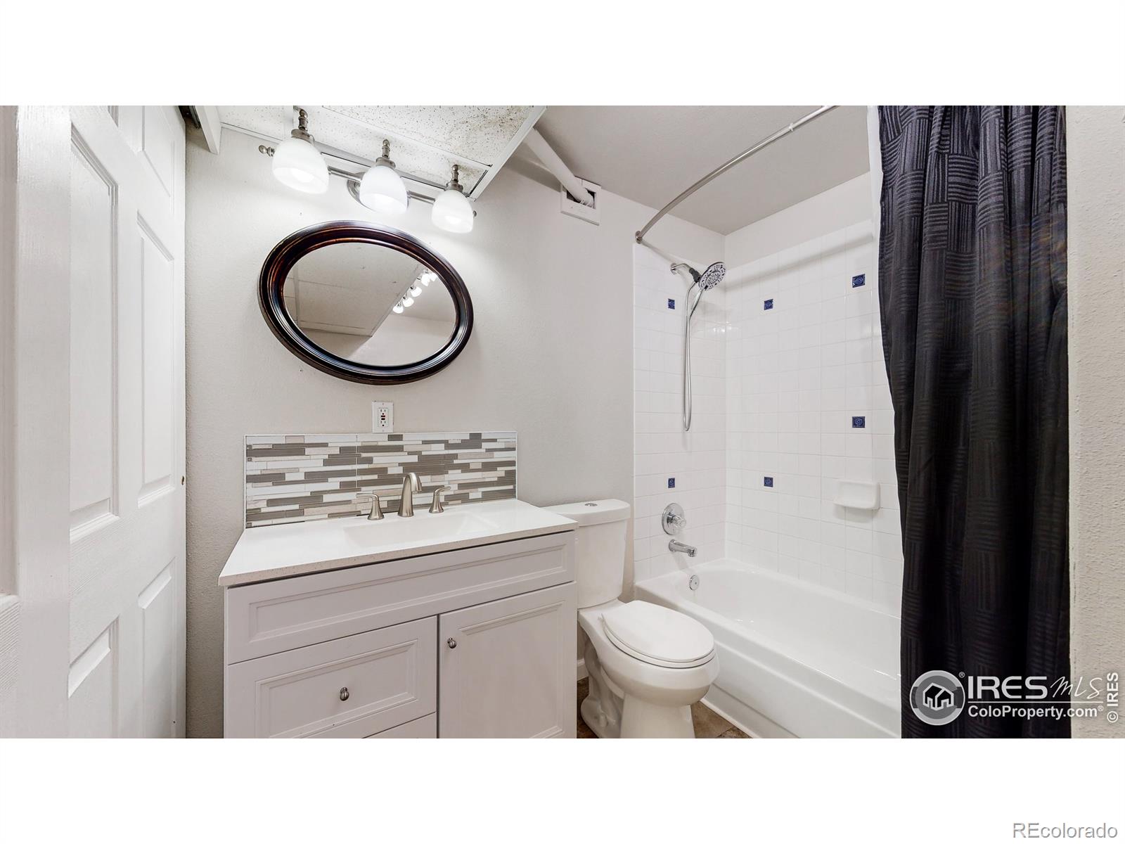 MLS Image #30 for 1031  navajo place,berthoud, Colorado