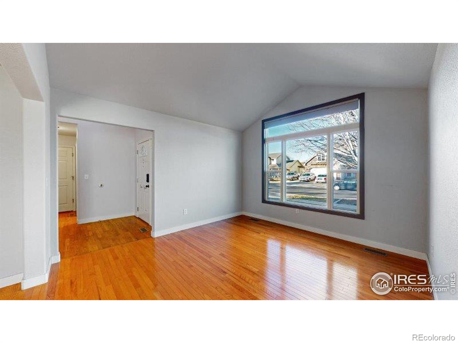 MLS Image #4 for 1031  navajo place,berthoud, Colorado