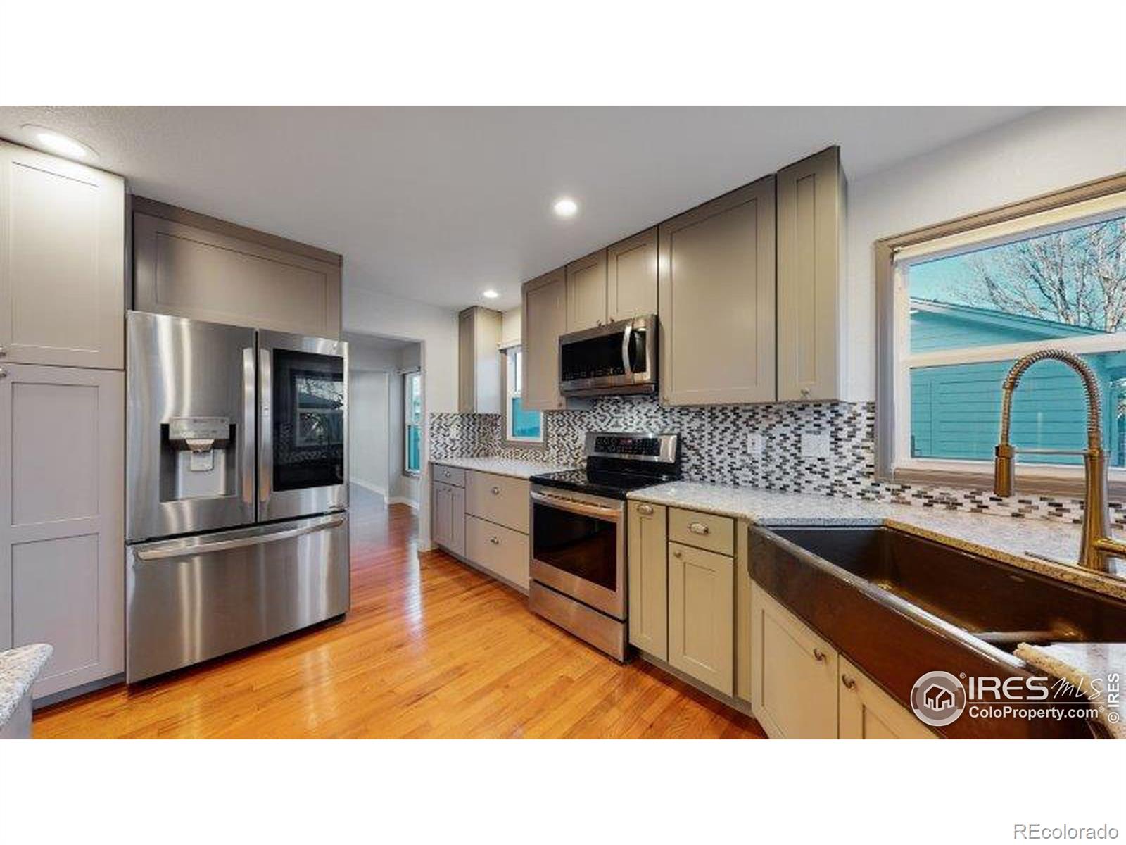 MLS Image #7 for 1031  navajo place,berthoud, Colorado