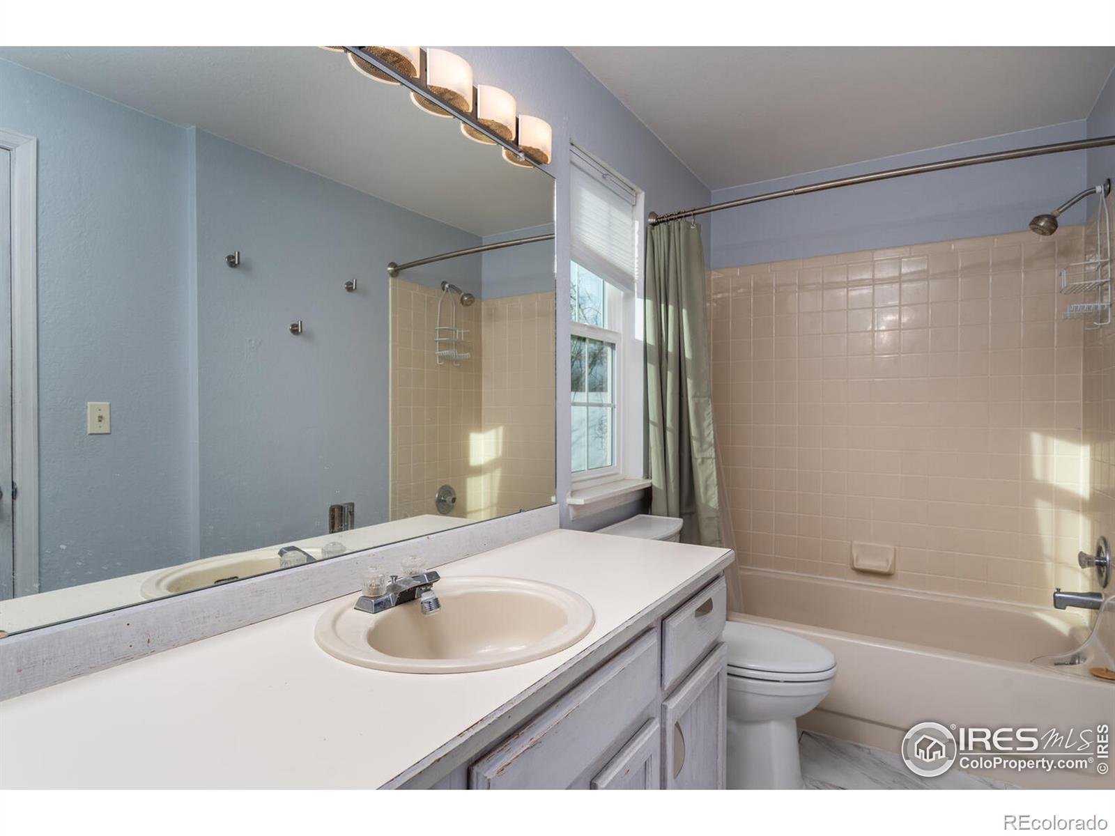 MLS Image #18 for 2223  sunridge circle,broomfield, Colorado