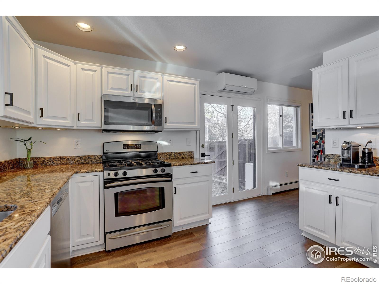 MLS Image #10 for 1089 w willow street,louisville, Colorado
