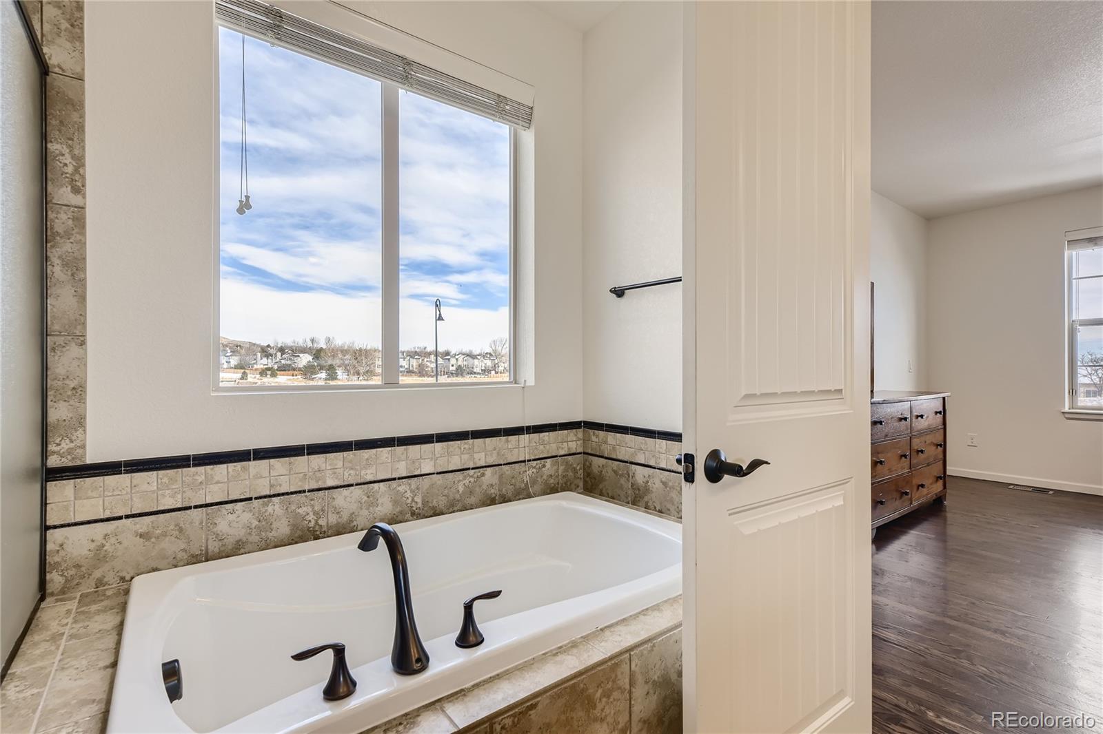 MLS Image #16 for 2542 s kendrick street,lakewood, Colorado