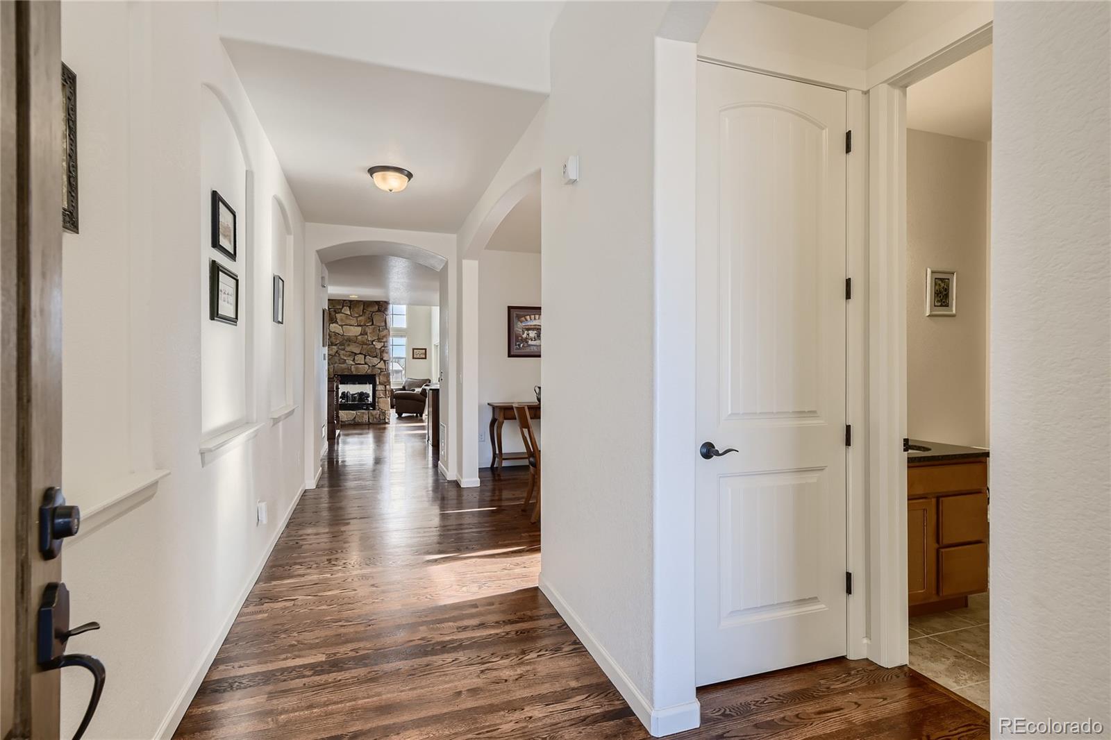 MLS Image #7 for 2542 s kendrick street,lakewood, Colorado