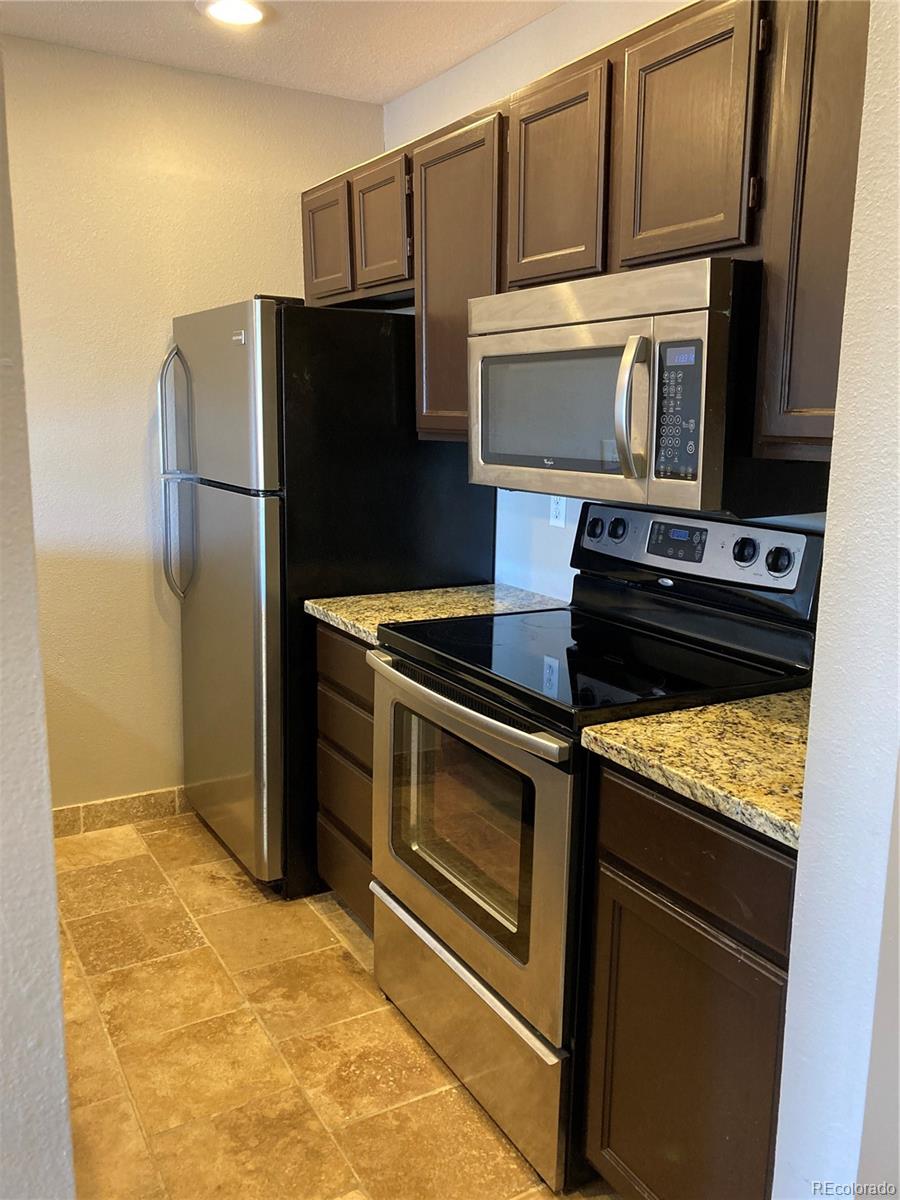 MLS Image #9 for 128 w rockrimmon boulevard,colorado springs, Colorado