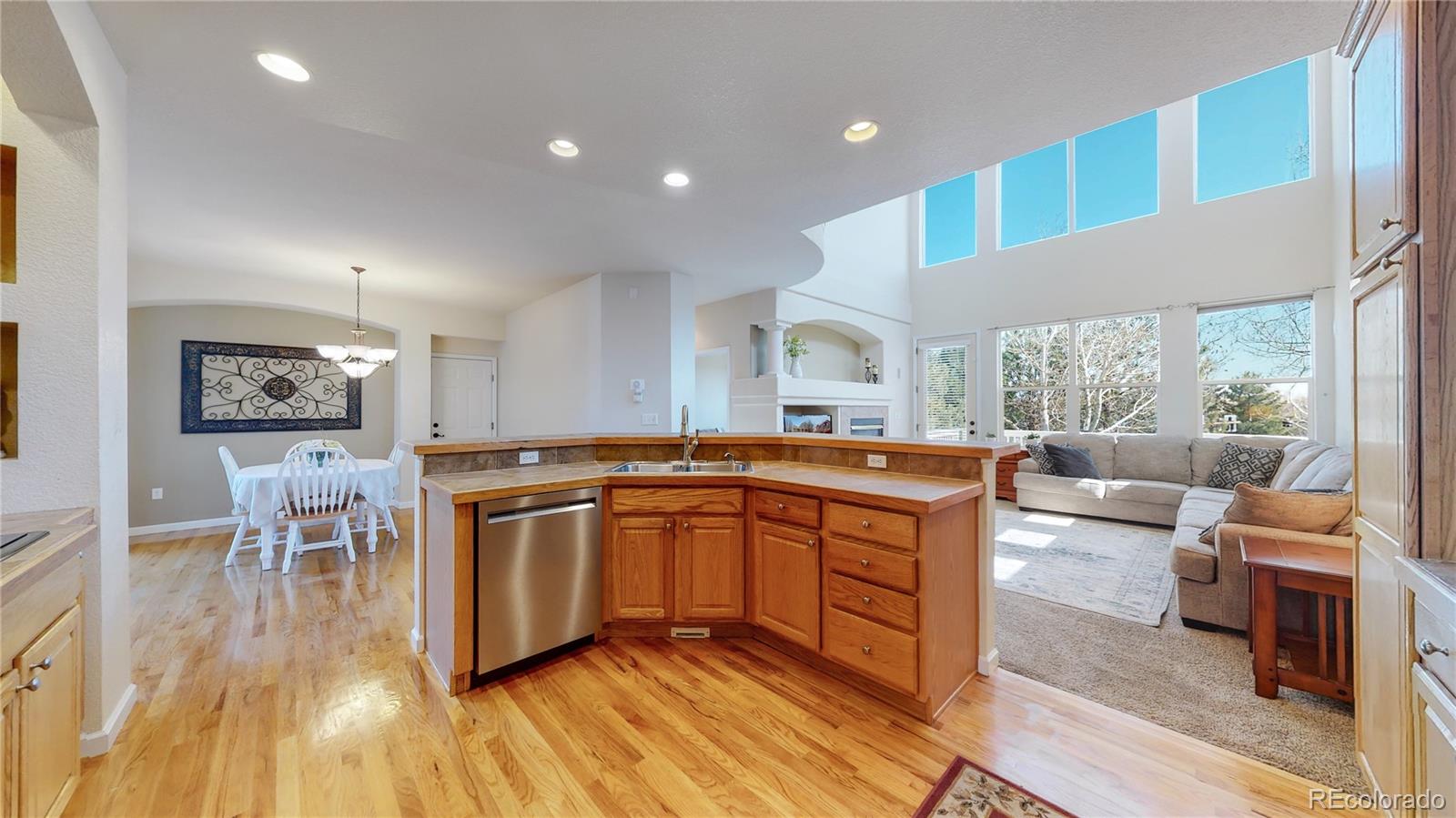 MLS Image #8 for 13254 w 86th drive,arvada, Colorado