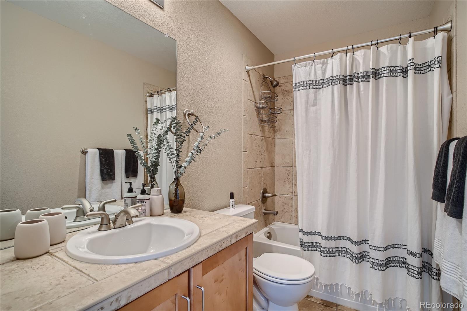 MLS Image #15 for 7020 w virginia place,lakewood, Colorado