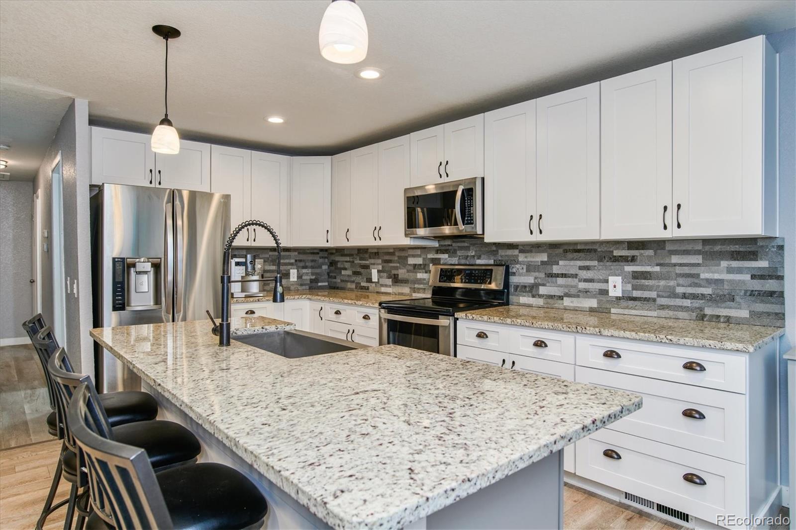 MLS Image #9 for 7700 w glasgow place,littleton, Colorado