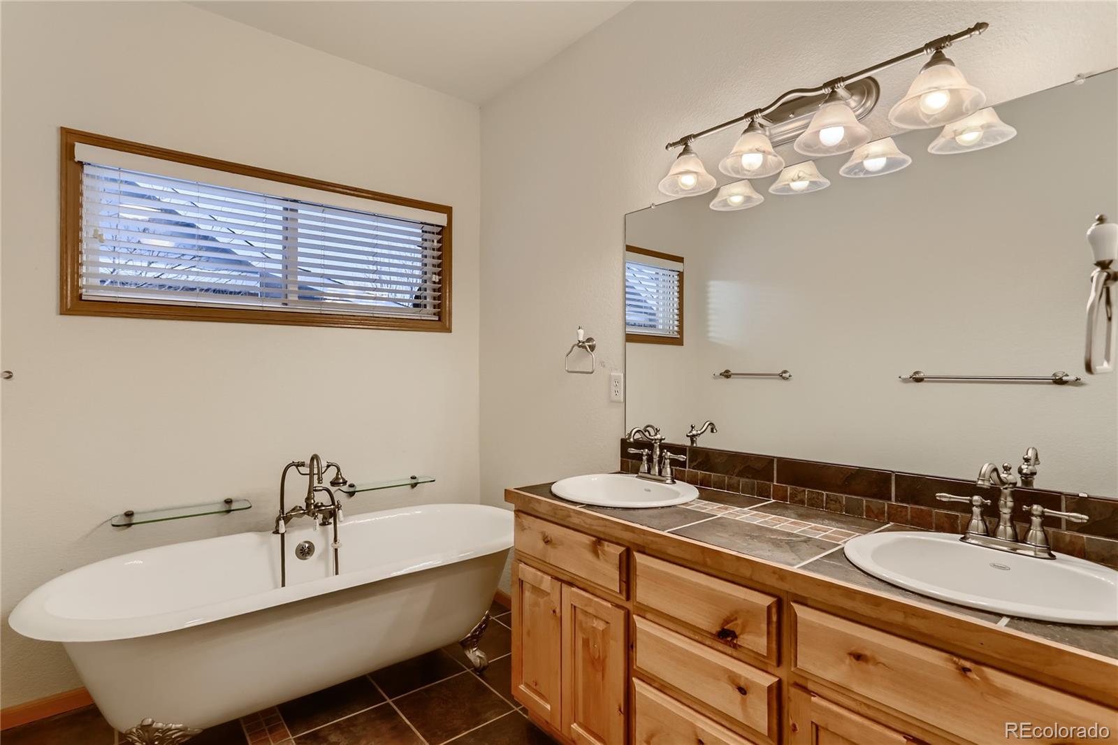 MLS Image #11 for 101  2nd street,berthoud, Colorado