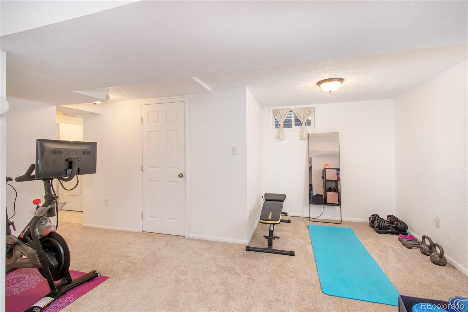MLS Image #17 for 5533  raritan way,denver, Colorado