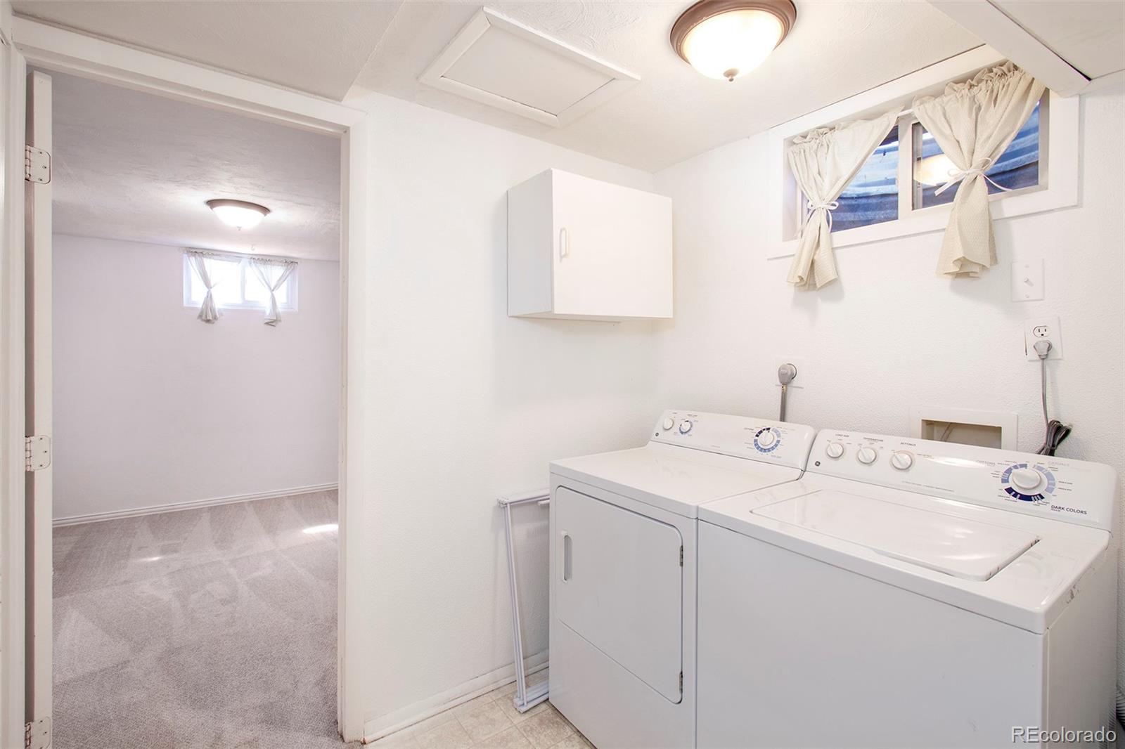 MLS Image #19 for 5533  raritan way,denver, Colorado