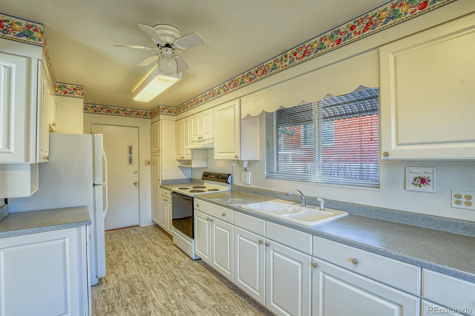 MLS Image #3 for 1246 n meade avenue,colorado springs, Colorado
